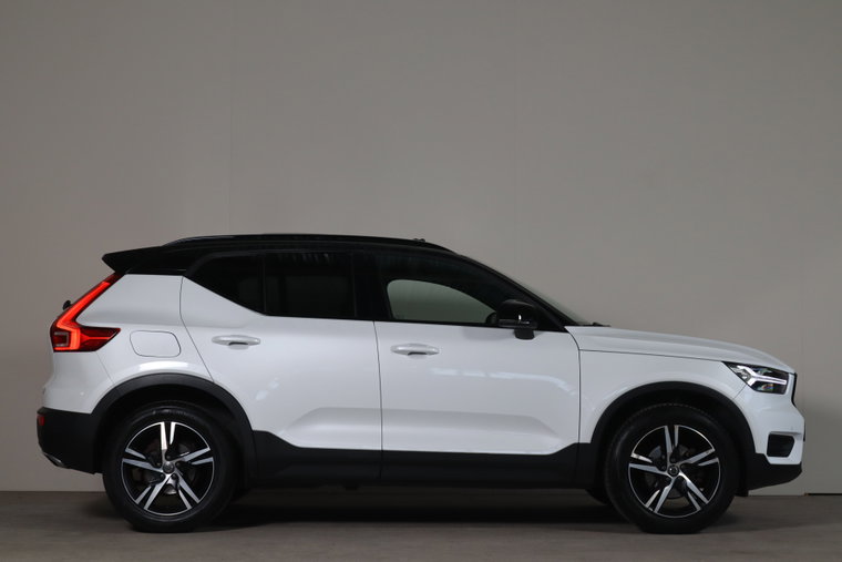 Vehicle Image 17