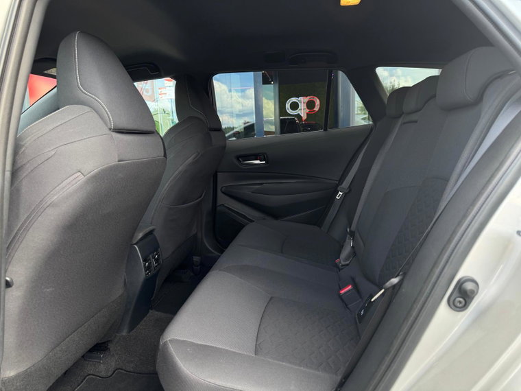 Vehicle Image 13