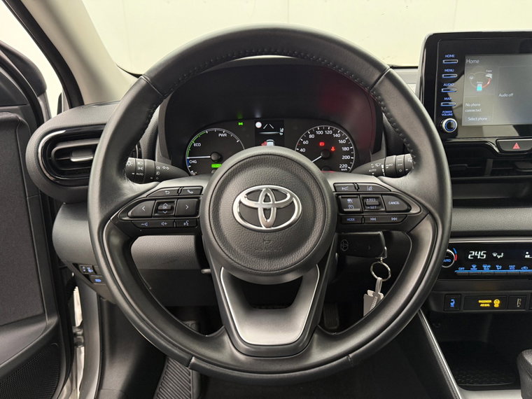 Vehicle Image 12