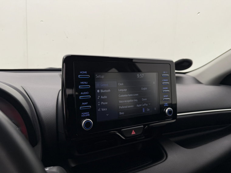 Vehicle Image 21