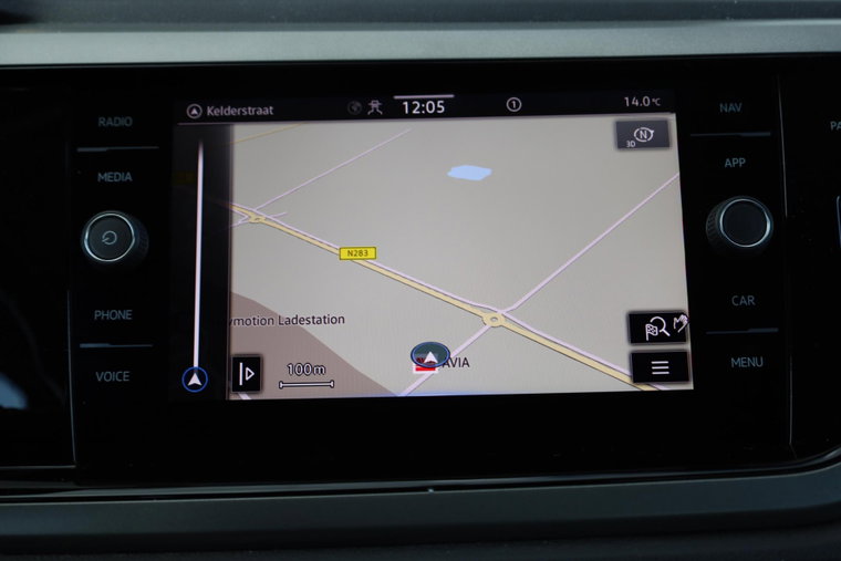 Vehicle Image 21