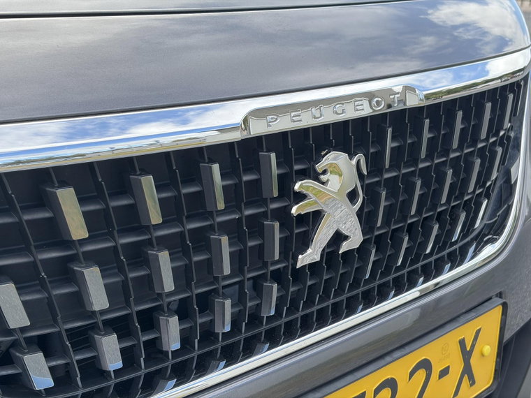 Vehicle Image 40