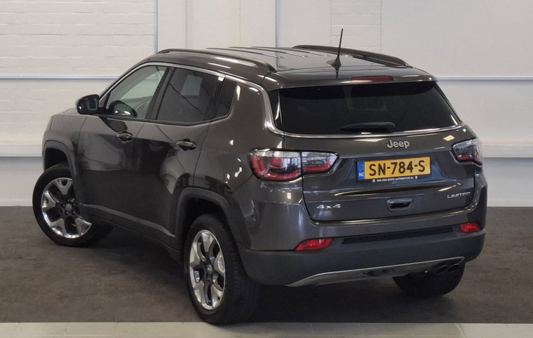 Vehicle Image 31