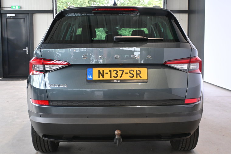 Vehicle Image 17