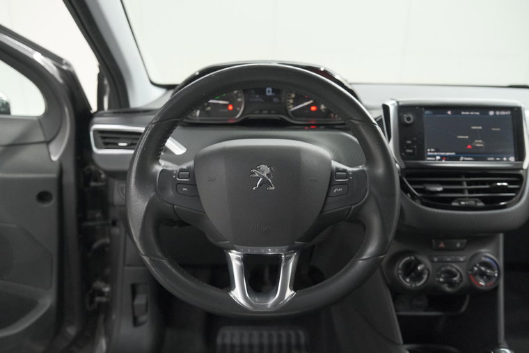 Vehicle Image 27