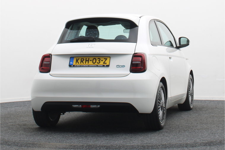 Vehicle Image 17