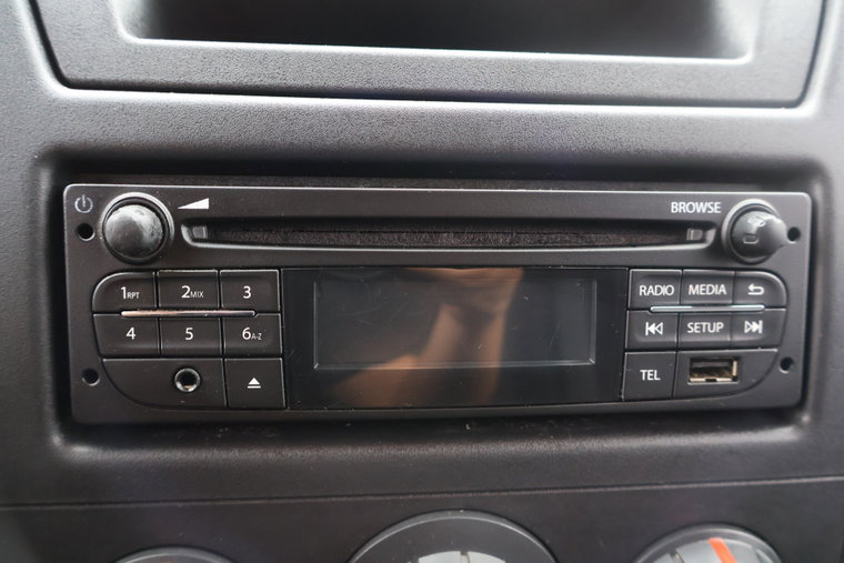 Vehicle Image 23