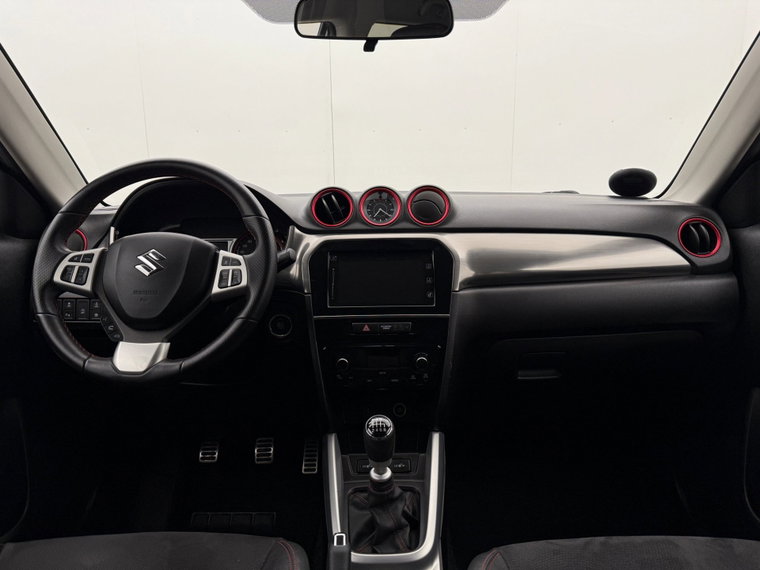 Vehicle Image 12