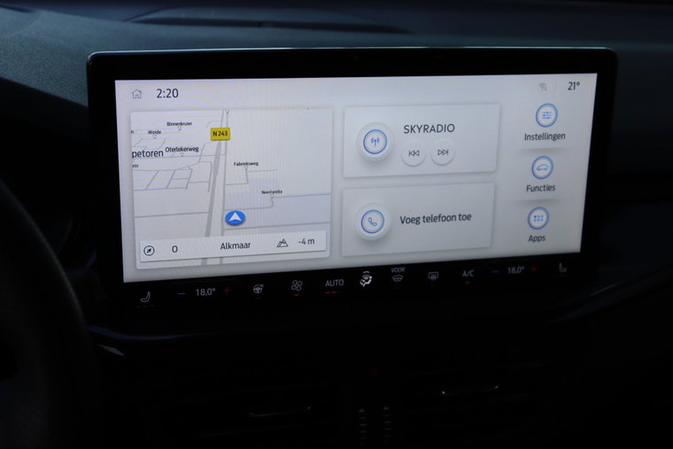 Vehicle Image 18