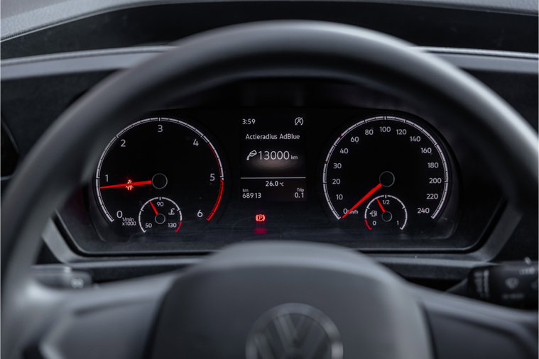 Vehicle Image 13