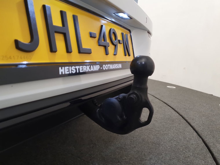 Vehicle Image 27
