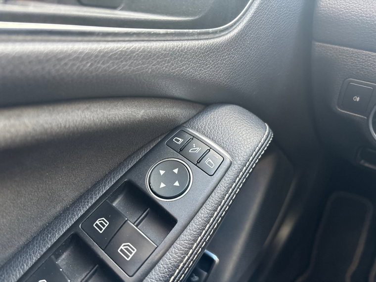 Vehicle Image 39