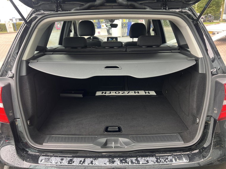 Vehicle Image 47