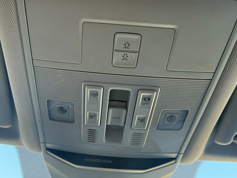 Vehicle Image 38
