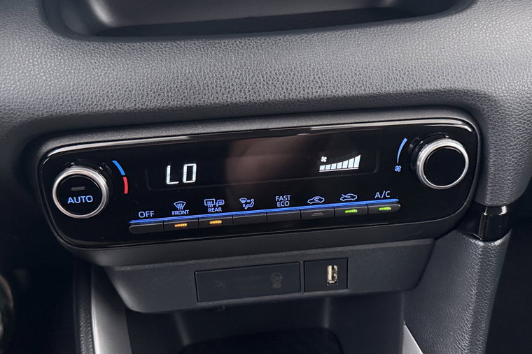 Vehicle Image 27