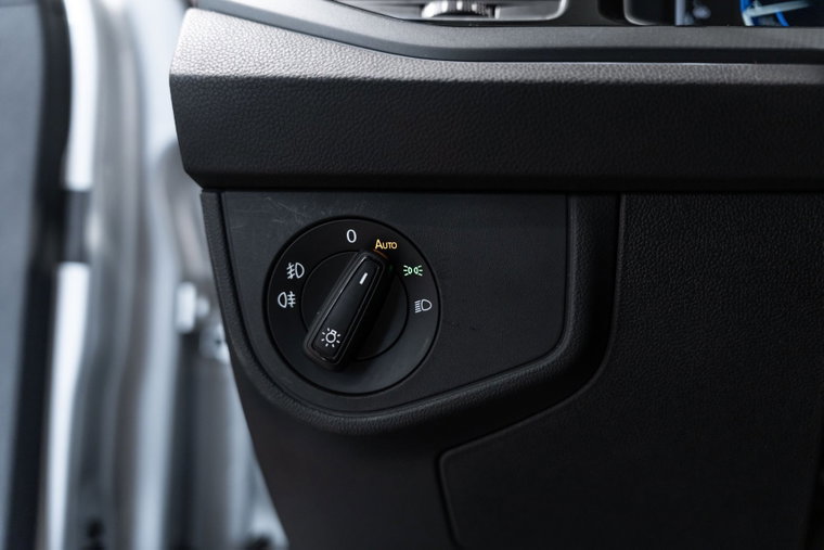 Vehicle Image 22
