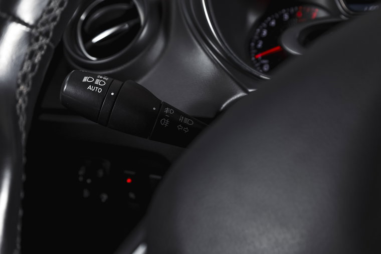 Vehicle Image 35