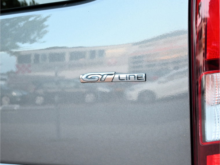 Vehicle Image 39