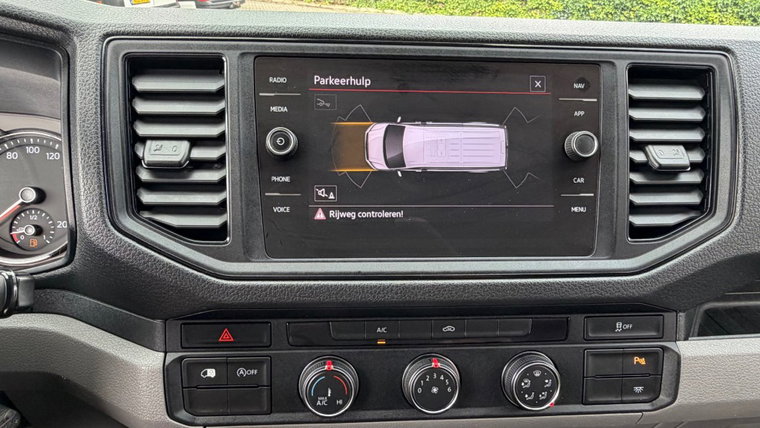 Vehicle Image 23