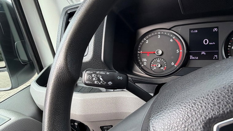 Vehicle Image 24