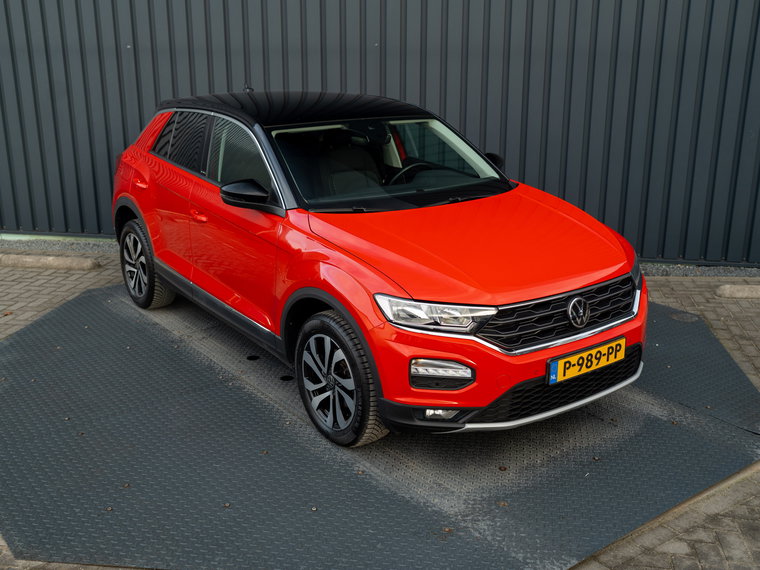 Vehicle Image 37