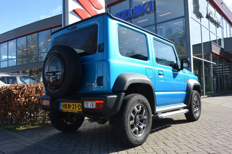 Vehicle Image 7