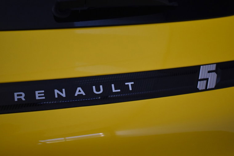 Vehicle Image 50