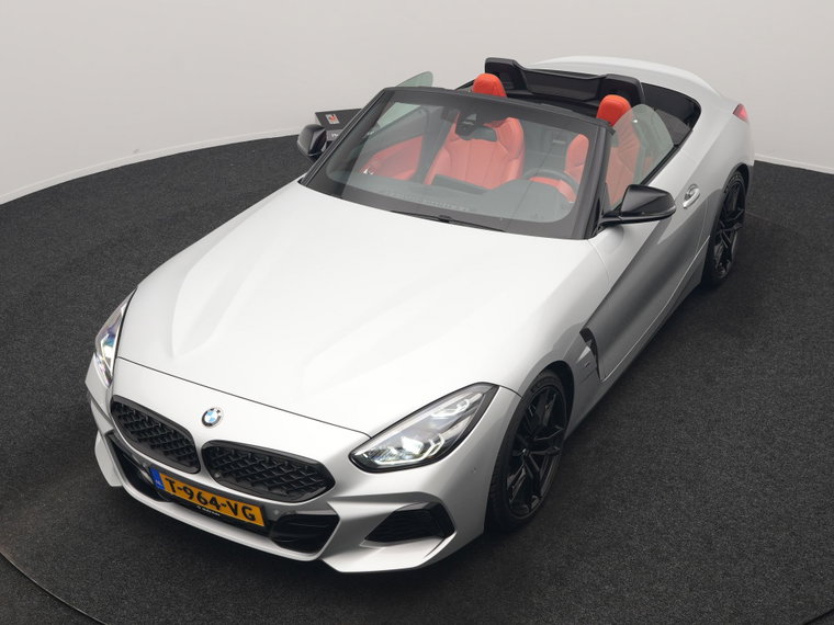 Vehicle Image 33