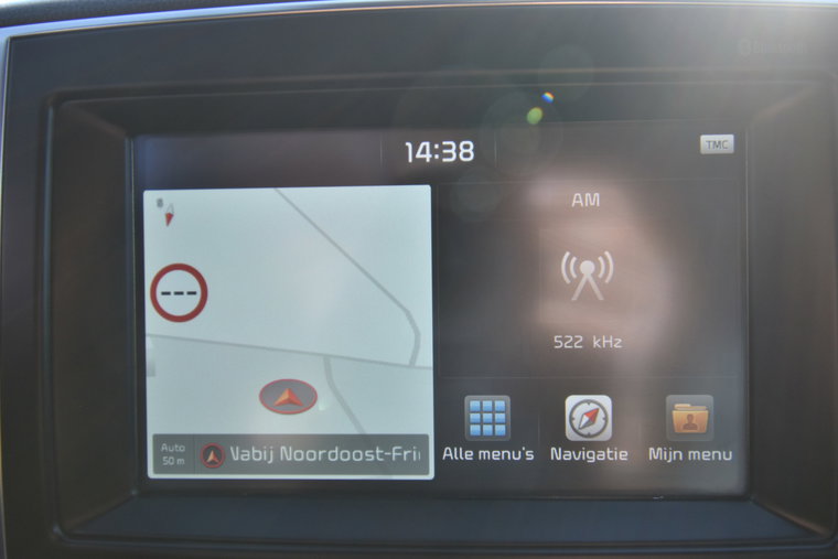 Vehicle Image 37