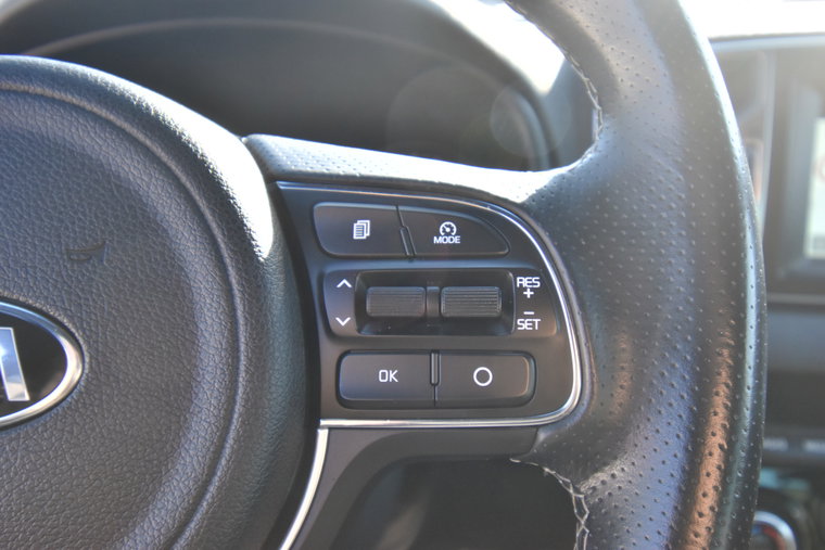 Vehicle Image 38