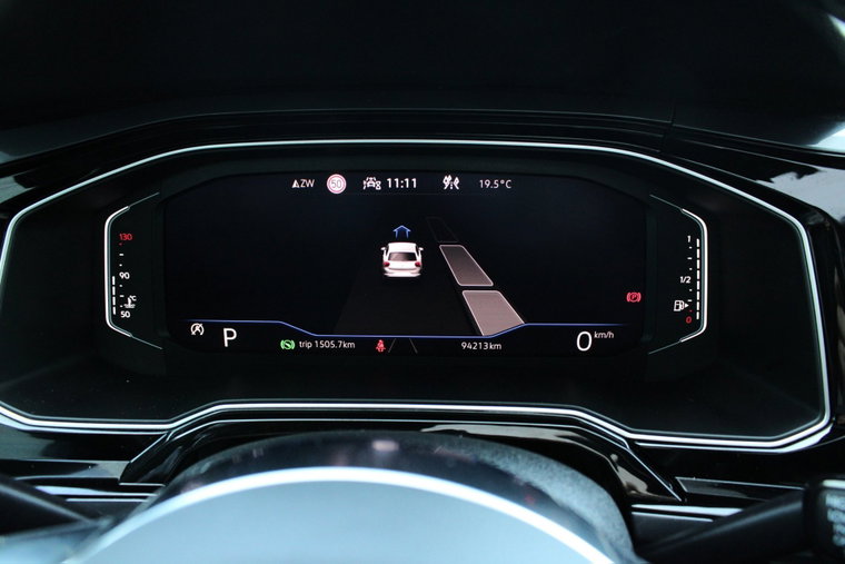 Vehicle Image 36