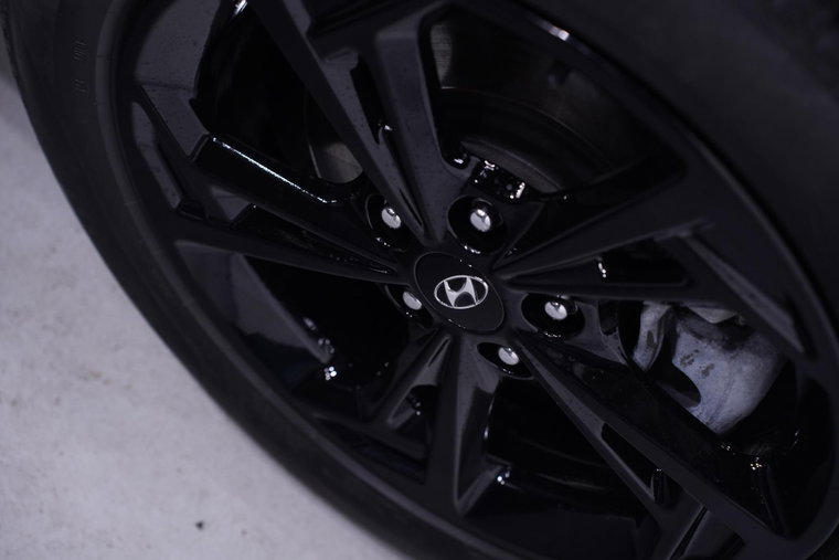 Vehicle Image 20