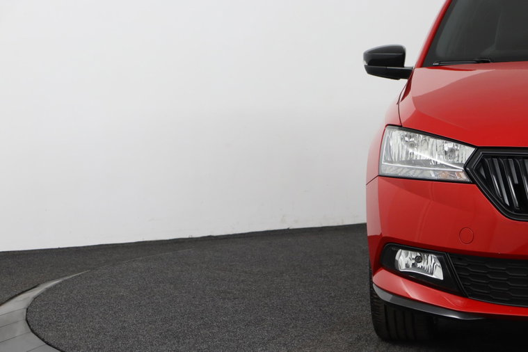 Vehicle Image 33