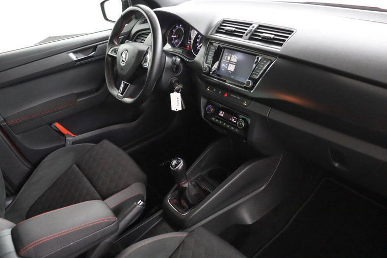 Vehicle Image 40