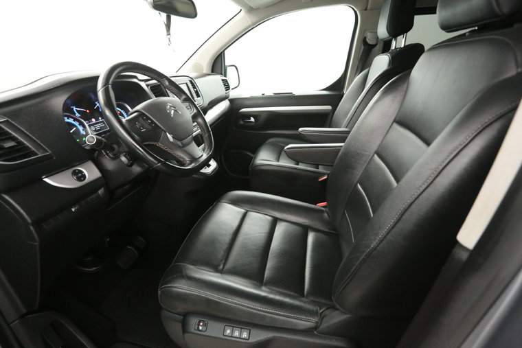 Vehicle Image 36