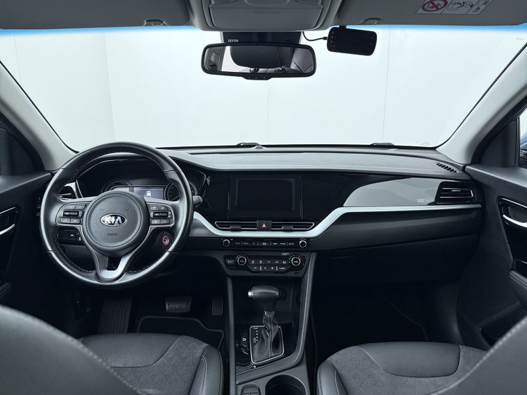 Vehicle Image 37
