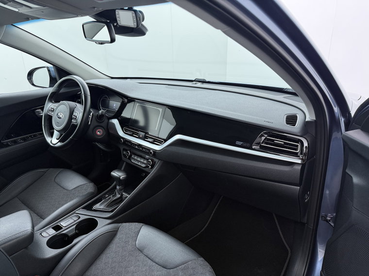 Vehicle Image 40