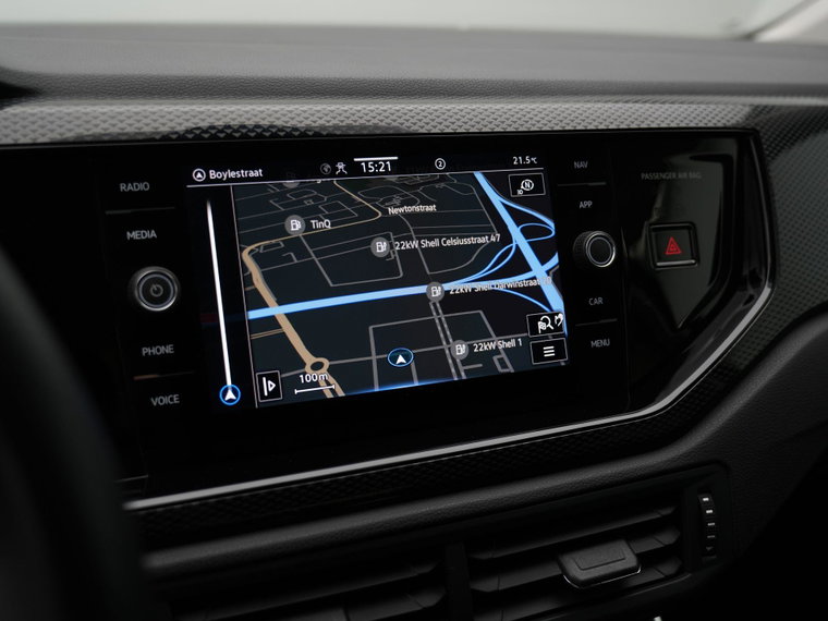 Vehicle Image 19