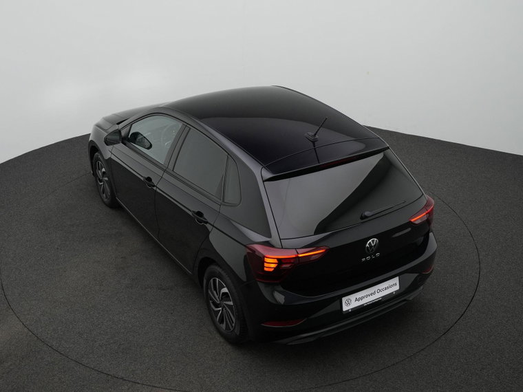 Vehicle Image 22