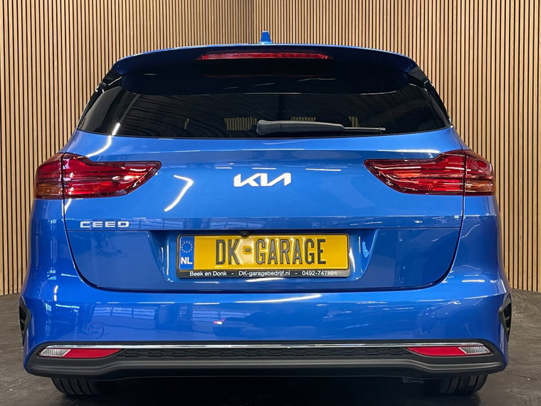 Vehicle Image 29