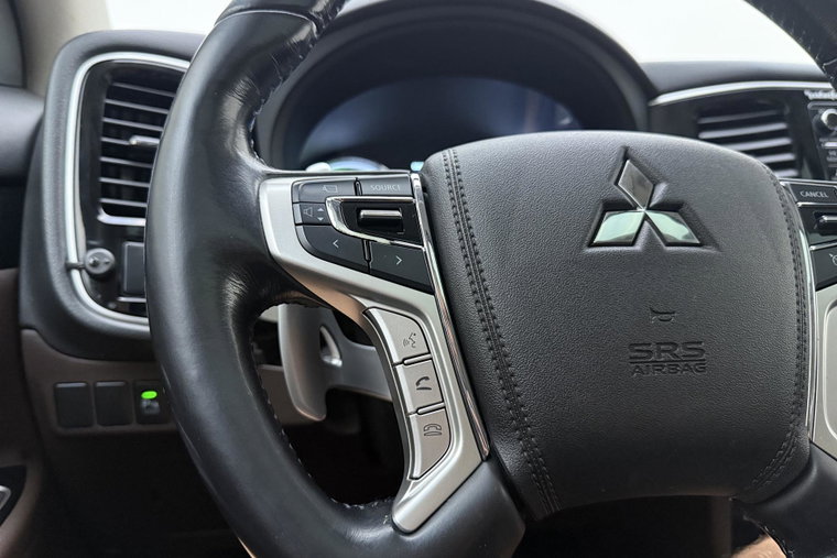Vehicle Image 27