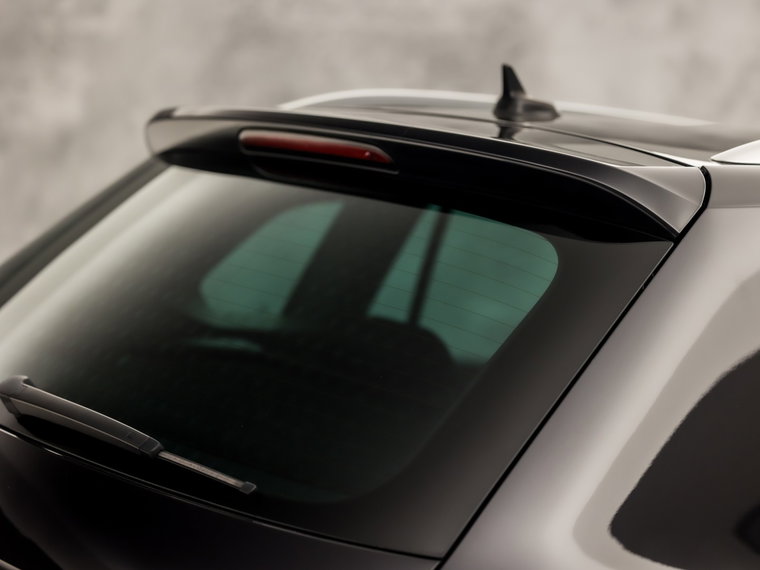 Vehicle Image 37