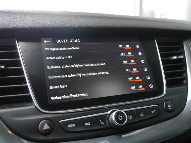 Vehicle Image 36