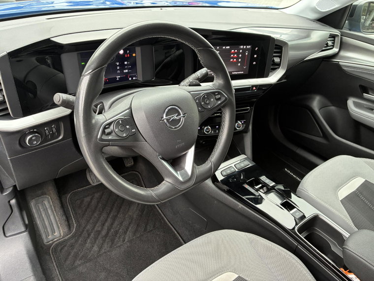 Vehicle Image 37
