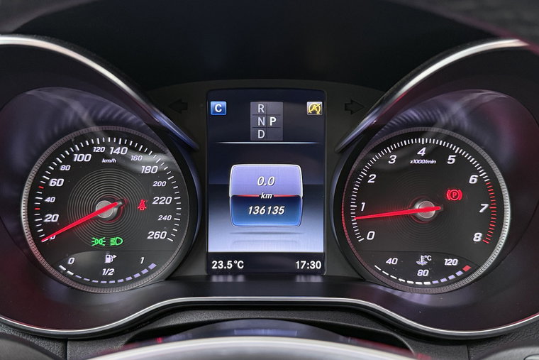 Vehicle Image 22