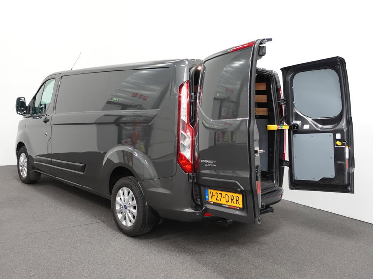 Vehicle Image 38