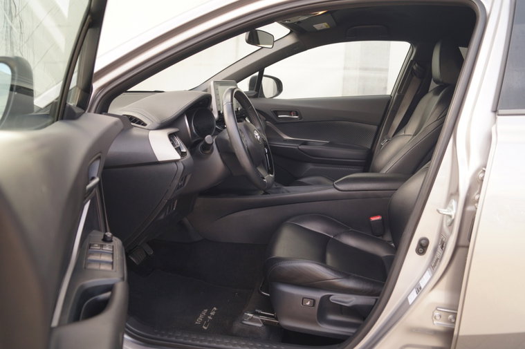 Vehicle Image 7