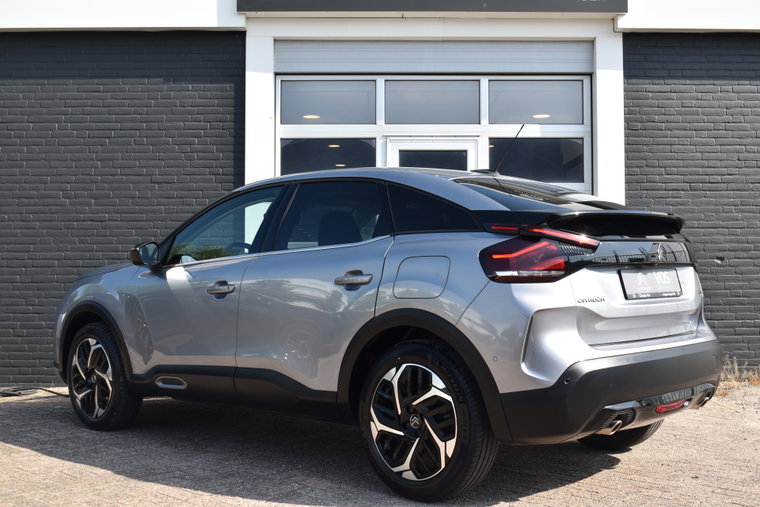 Vehicle Image 31