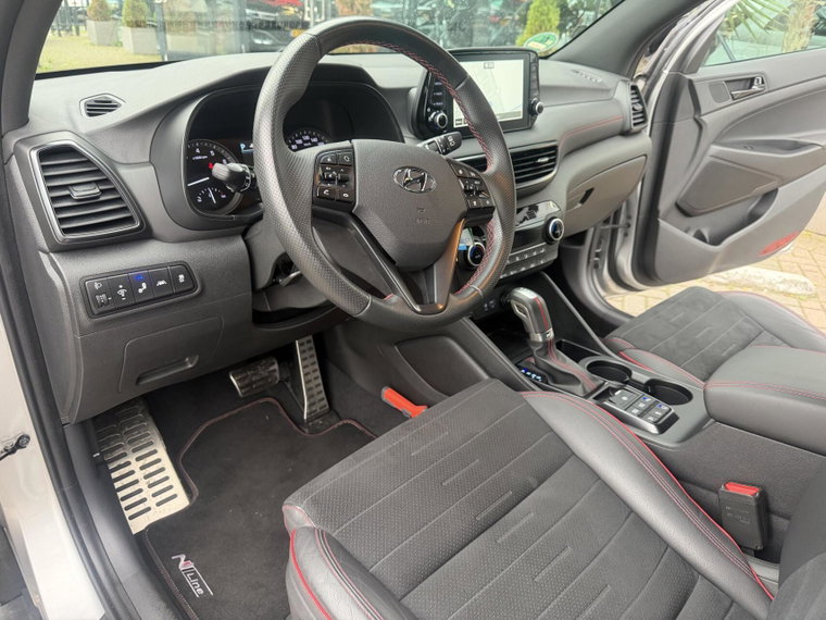 Vehicle Image 30