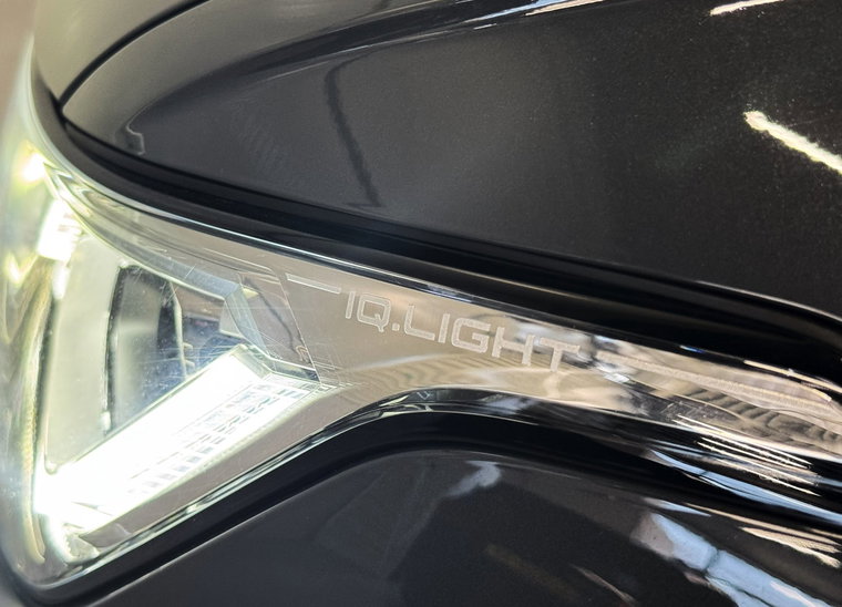 Vehicle Image 13
